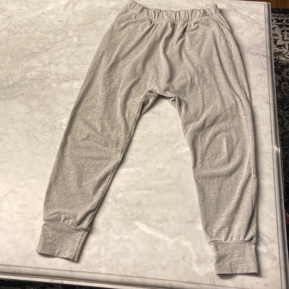 Spiritual Gangster harem pants. Grey. Small. Pockets